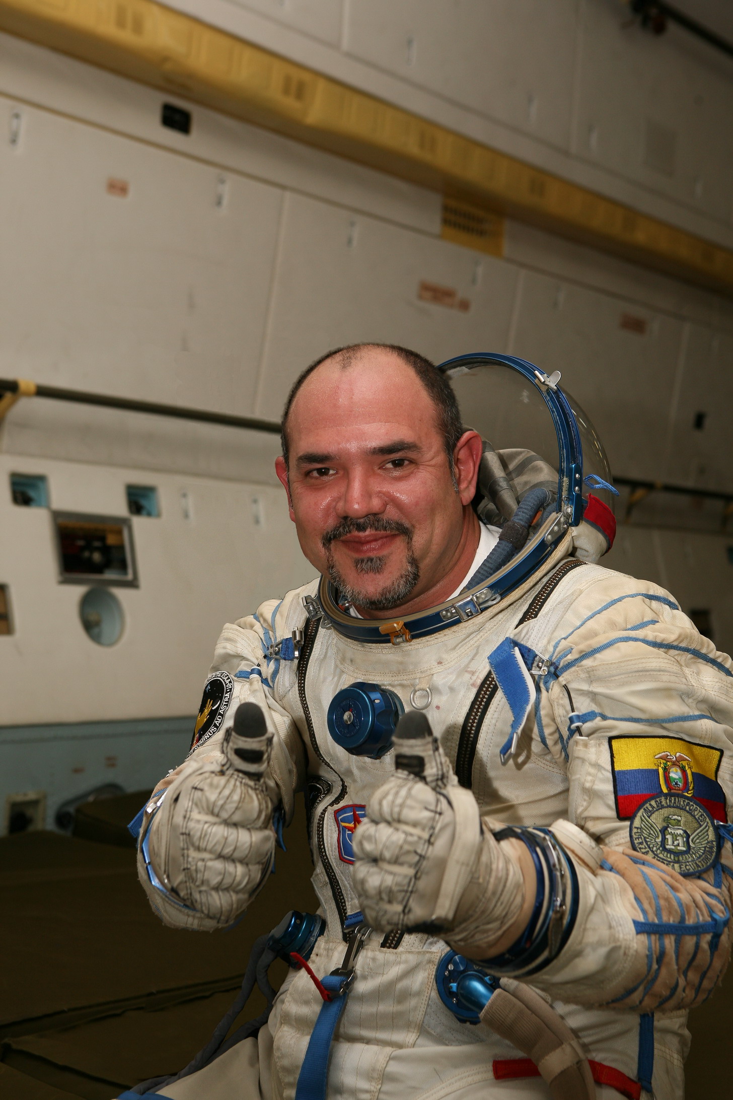 Ronnie Nader, Primer Astronauta Ecuatoriano